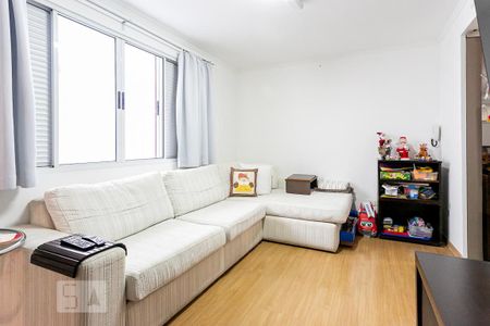 Casa à venda com 484m², 5 quartos e 3 vagas Casa à venda com 484m², 5 quartos e 3 vagasSala de TV