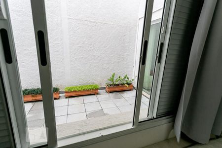 Casa à venda com 484m², 5 quartos e 3 vagas Casa à venda com 484m², 5 quartos e 3 vagasVista da Sala de TV