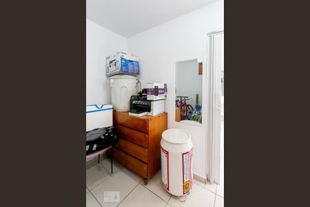 Casa à venda com 484m², 5 quartos e 3 vagas Casa à venda com 484m², 5 quartos e 3 vagasQuarto de Serviço