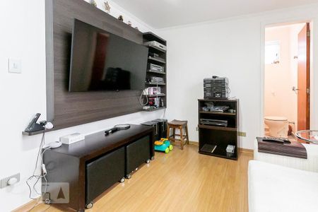 Casa à venda com 484m², 5 quartos e 3 vagas Casa à venda com 484m², 5 quartos e 3 vagasSala de TV