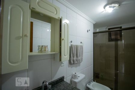 Apartamento para alugar com 117m², 3 quartos e 2 vagas Apartamento para alugar com 117m², 3 quartos e 2 vagasBanheiro da Suíte