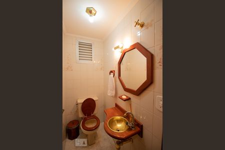 Apartamento para alugar com 117m², 3 quartos e 2 vagas Apartamento para alugar com 117m², 3 quartos e 2 vagasLavabo