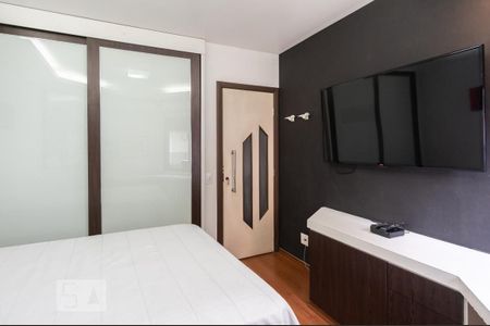 Apartamento à venda com 144m², 3 quartos e 3 vagas Apartamento à venda com 144m², 3 quartos e 3 vagasQuarto 1