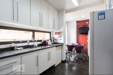 Apartamento à venda com 144m², 3 quartos e 3 vagas