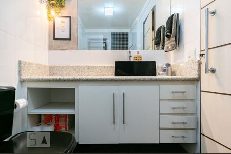 Apartamento à venda com 144m², 3 quartos e 3 vagas Apartamento à venda com 144m², 3 quartos e 3 vagasBanheiro