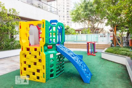 Apartamento à venda com 144m², 3 quartos e 3 vagas Apartamento à venda com 144m², 3 quartos e 3 vagasPlayground