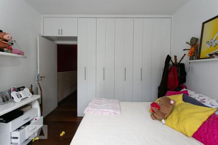 Casa à venda com 150m², 3 quartos e 2 vagas Casa à venda com 150m², 3 quartos e 2 vagasQuarto 3