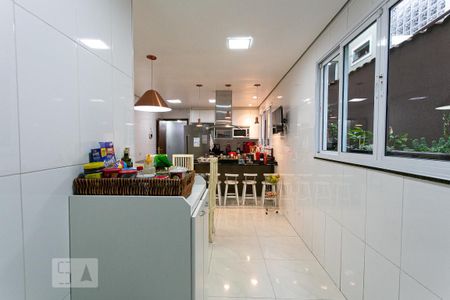 Casa à venda com 150m², 3 quartos e 2 vagas Casa à venda com 150m², 3 quartos e 2 vagasCozinha