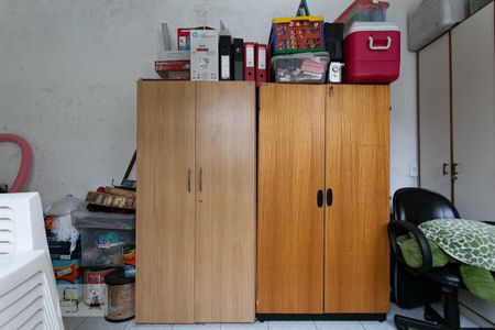 Casa à venda com 150m², 3 quartos e 2 vagas Casa à venda com 150m², 3 quartos e 2 vagasQuarto de Serviço