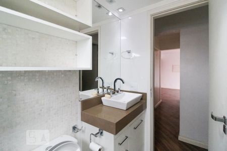 Apartamento à venda com 80m², 3 quartos e 1 vaga Apartamento à venda com 80m², 3 quartos e 1 vagaBanheiro