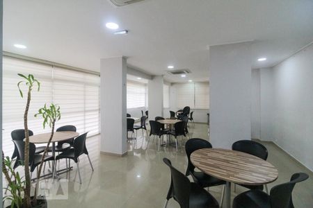 Apartamento à venda com 80m², 3 quartos e 1 vaga Apartamento à venda com 80m², 3 quartos e 1 vagaSalão de festas
