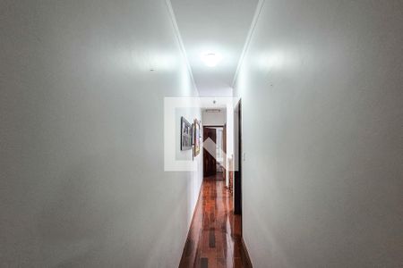 Corredor de casa para alugar com 3 quartos, 276m² em Anchieta, São Bernardo do Campo