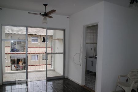 Sala de apartamento para alugar com 2 quartos, 63m² em Pechincha, Rio de Janeiro