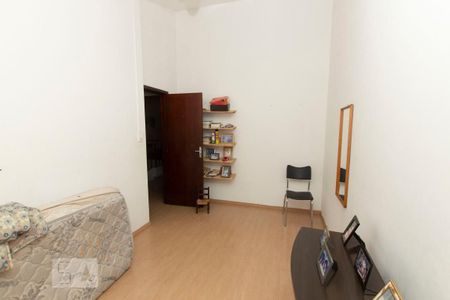 Casa à venda com 220m², 3 quartos e 3 vagas Casa à venda com 220m², 3 quartos e 3 vagasQuarto 3