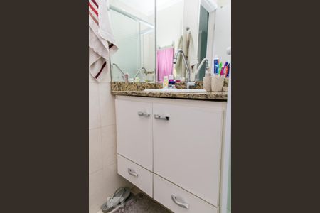 Casa à venda com 100m², 2 quartos e 1 vagaBanheiro da Suíte 2   