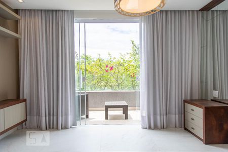 Casa de condomínio à venda com 360m², 4 quartos e 2 vagas Casa de condomínio à venda com 360m², 4 quartos e 2 vagasSuíte 3