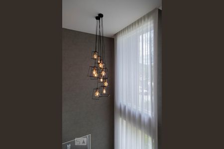 Casa de condomínio à venda com 360m², 4 quartos e 2 vagas Casa de condomínio à venda com 360m², 4 quartos e 2 vagasSala 2