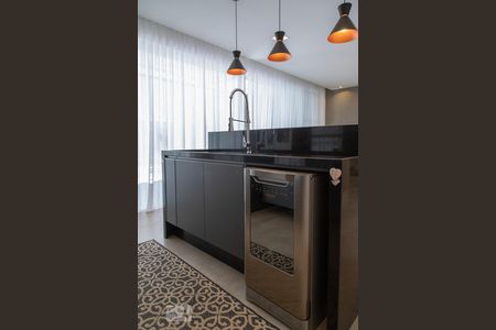 Casa de condomínio à venda com 360m², 4 quartos e 2 vagas Casa de condomínio à venda com 360m², 4 quartos e 2 vagasCozinha