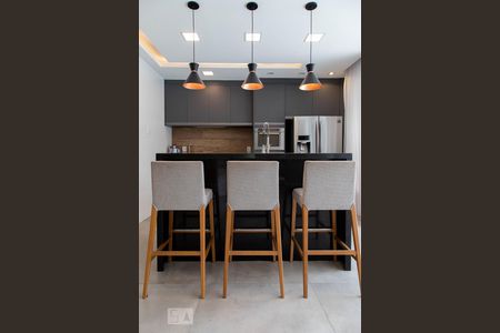 Casa de condomínio à venda com 360m², 4 quartos e 2 vagas Casa de condomínio à venda com 360m², 4 quartos e 2 vagasCozinha