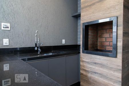 Casa de condomínio à venda com 360m², 4 quartos e 2 vagas Casa de condomínio à venda com 360m², 4 quartos e 2 vagasÁrea gourmet - churrasqueira