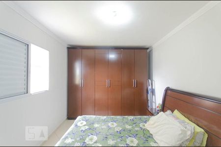 Casa à venda com 150m², 4 quartos e 2 vagas Casa à venda com 150m², 4 quartos e 2 vagasQuarto 1