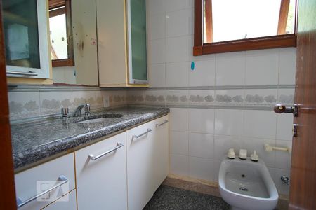 Apartamento para alugar com 352m², 4 quartos e sem vagaBanheiro do Quarto 3