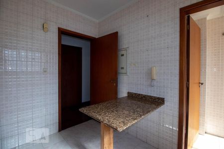 Apartamento à venda com 152m², 3 quartos e 2 vagas Apartamento à venda com 152m², 3 quartos e 2 vagasCozinha