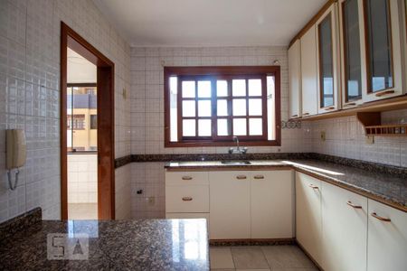 Apartamento à venda com 152m², 3 quartos e 2 vagas Apartamento à venda com 152m², 3 quartos e 2 vagasCozinha