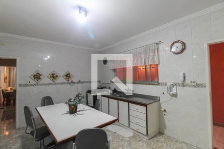 Casa à venda com 227m², 4 quartos e 4 vagas Casa à venda com 227m², 4 quartos e 4 vagasCozinha 1