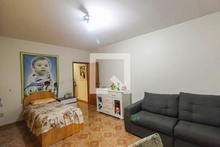 Casa à venda com 227m², 4 quartos e 4 vagas Casa à venda com 227m², 4 quartos e 4 vagasSuite