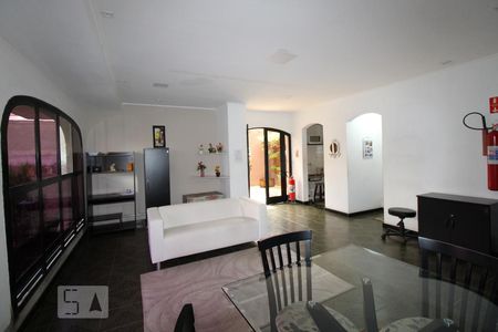 Apartamento à venda com 74m², 2 quartos e 1 vagaÁrea comum - Salão de festas