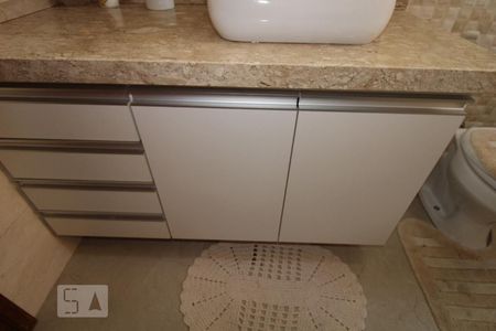 Apartamento à venda com 74m², 2 quartos e 1 vagaBanheiro