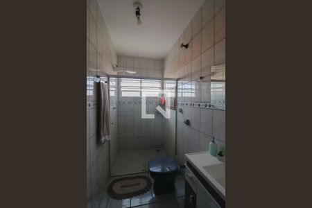 Casa à venda com 110m², 3 quartos e 1 vaga Casa à venda com 110m², 3 quartos e 1 vagaBanheiro