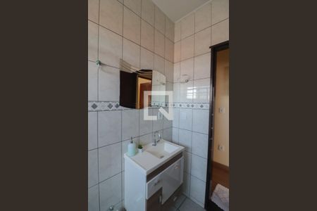 Casa à venda com 110m², 3 quartos e 1 vaga Casa à venda com 110m², 3 quartos e 1 vagaBanheiro