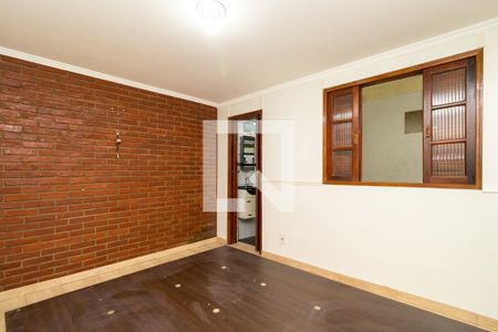 Suíte de casa para alugar com 3 quartos, 200m² em Vila Virginia, São Paulo