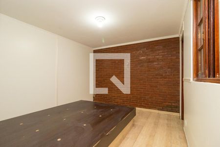 Suíte de casa para alugar com 3 quartos, 200m² em Vila Virginia, São Paulo