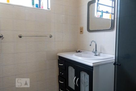 Casa à venda com 1290m², 4 quartos e 3 vagas Casa à venda com 1290m², 4 quartos e 3 vagasBanheiro da Suíte