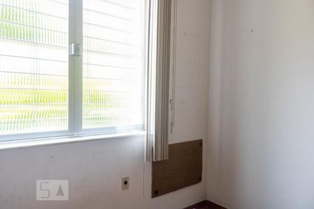 Casa à venda com 1290m², 4 quartos e 3 vagas Casa à venda com 1290m², 4 quartos e 3 vagasQuarto 2
