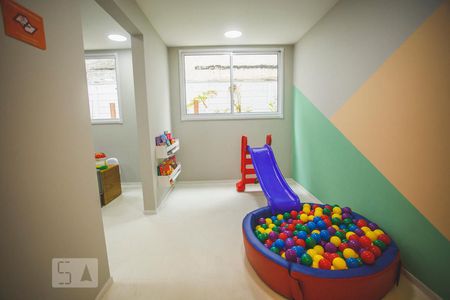 Apartamento à venda com 26m², 1 quarto e sem vaga Apartamento à venda com 26m², 1 quarto e sem vagaÁrea comum - Brinquedoteca