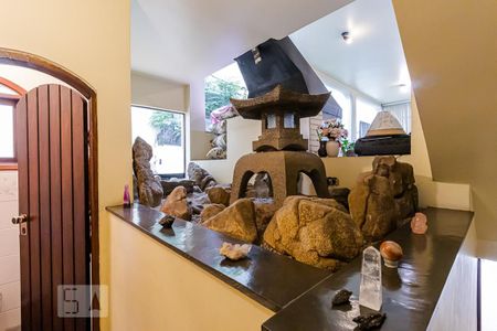 Casa à venda com 200m², 3 quartos e 4 vagas Casa à venda com 200m², 3 quartos e 4 vagasLavabo