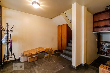 Casa à venda com 200m², 3 quartos e 4 vagas Casa à venda com 200m², 3 quartos e 4 vagasGaragem