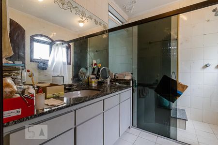 Casa à venda com 200m², 3 quartos e 4 vagas Casa à venda com 200m², 3 quartos e 4 vagasBanheiro da Suíte