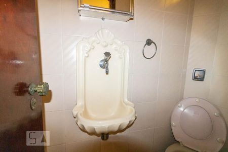 Casa à venda com 192m², 3 quartos e 2 vagas