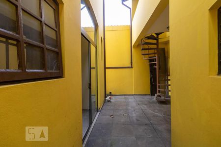 Casa à venda com 192m², 3 quartos e 2 vagas