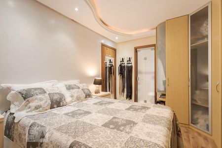 Apartamento à venda com 125m², 3 quartos e 3 vagasSuíte 1