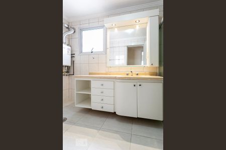 Apartamento à venda com 115m², 3 quartos e 1 vaga Apartamento à venda com 115m², 3 quartos e 1 vagaBanheiro