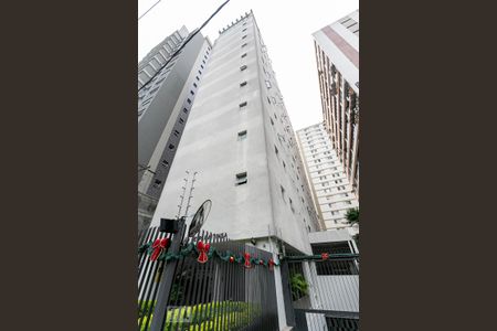 Apartamento à venda com 115m², 3 quartos e 1 vaga Apartamento à venda com 115m², 3 quartos e 1 vagaFachada