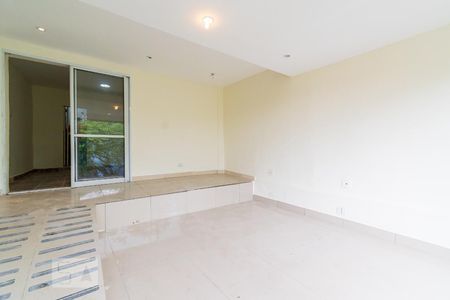 Sala de casa de condomínio para alugar com 2 quartos, 95m² em Americanópolis, São Paulo