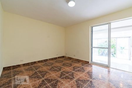 Suíte de casa de condomínio para alugar com 2 quartos, 95m² em Americanópolis, São Paulo