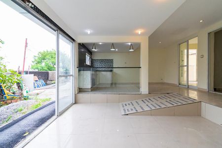 Sala de casa de condomínio para alugar com 2 quartos, 95m² em Americanópolis, São Paulo
